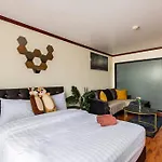 Selfcheckin Omni Tower Sukhumvit4 Nana Asoke Bts Mrt Hispeed Wifi Pool&Gym